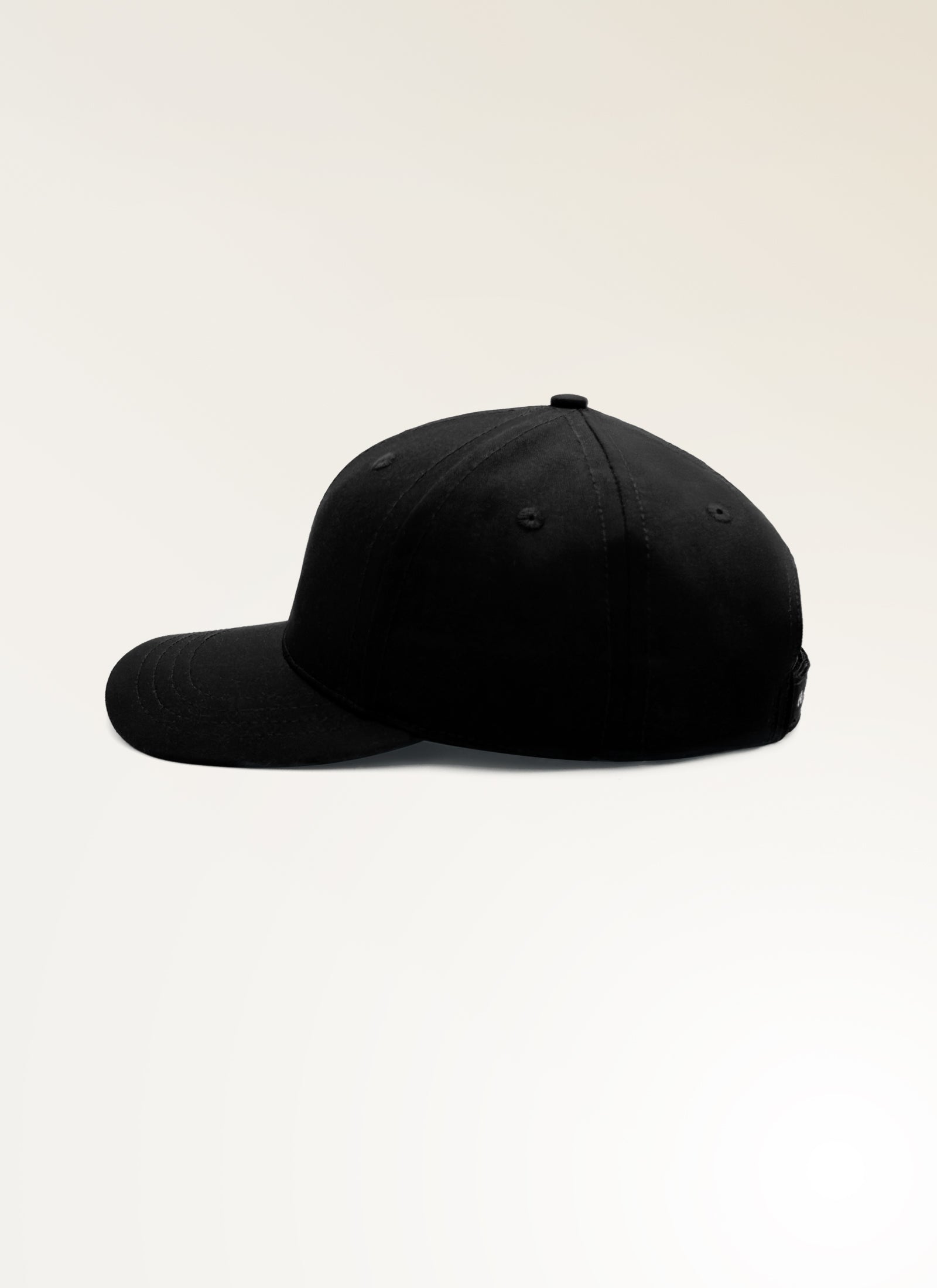 Los Angeles Organic Cotton Cap — Sustainable Minimalist Design